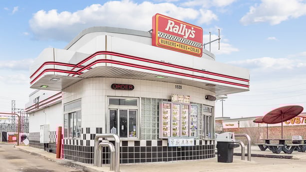 Avison Young brokers sale of retail property leased to Rally’s in Indianapolis