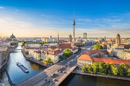 Avison Young eröffnet neues Büro in Berlin