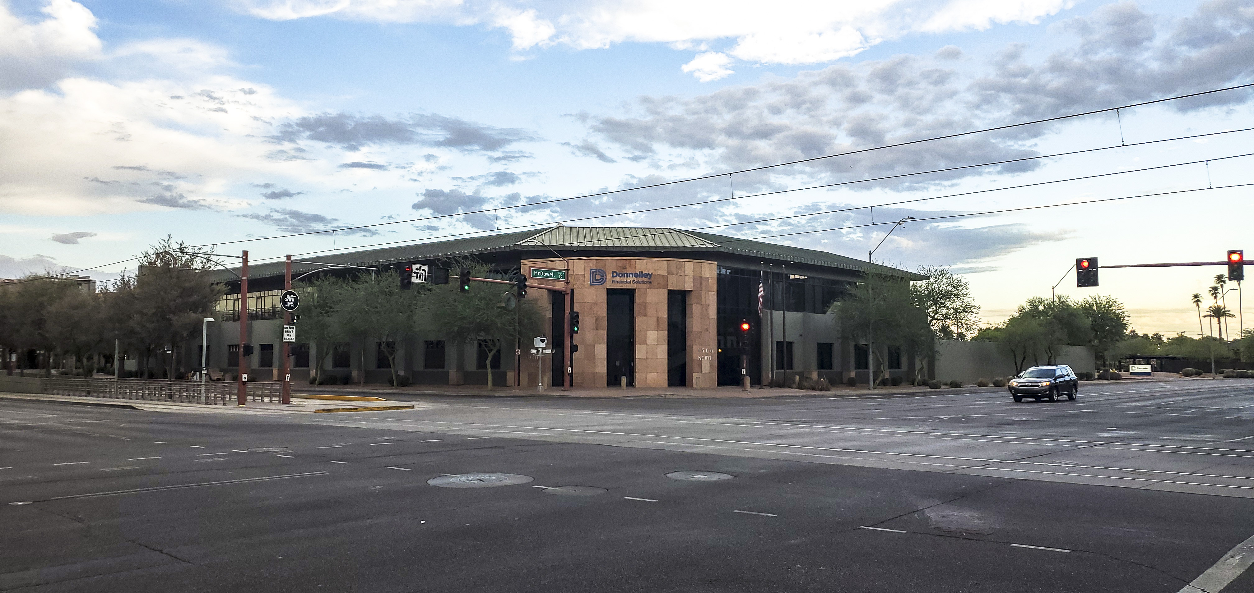 Avison Young announces opportunity to acquire 53,000-SF office/flex building for redevelopment in Phoenix’s Downtown Gateway