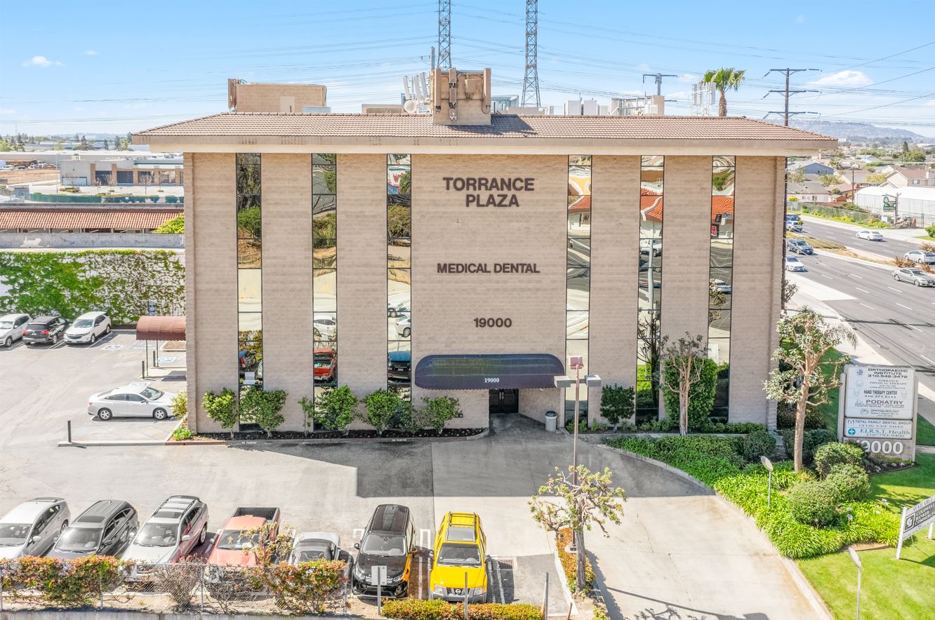 Avison Young brokers $6.1 million sale of a 24,000-sf medical office property in Torrance, CA