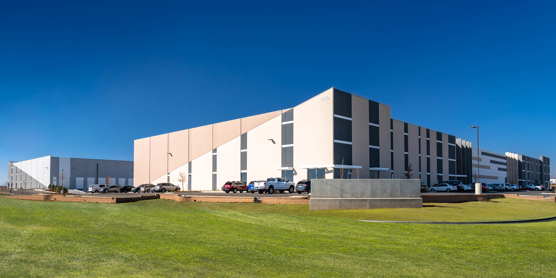 Image for Avison Young brings Phase I of Elevation25 to full occupancy in Mead, CO article