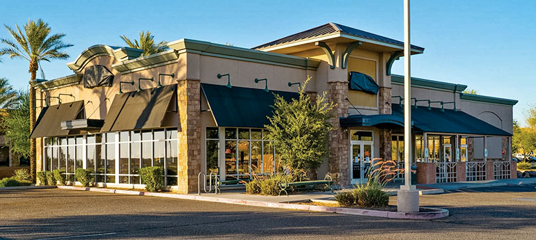 Avison Young announces $2.15 million acquisition of restaurant property for new
Barro’s Pizza location in Gilbert, AZ