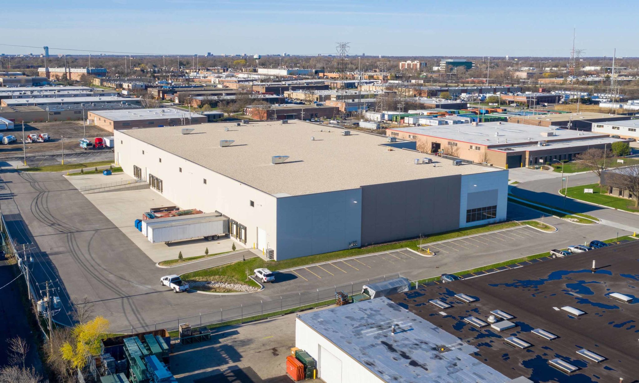 Avison Young represents landlord and tenant in long-term industrial lease