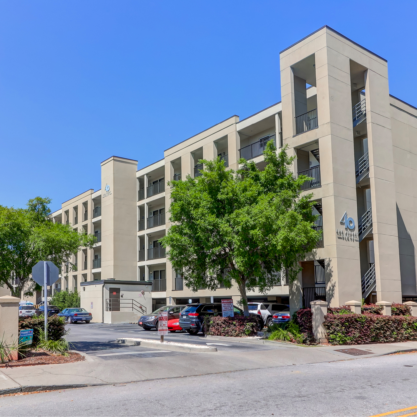 Avison Young brokers sale of 40 Bee Street Flats in Charleston, SC