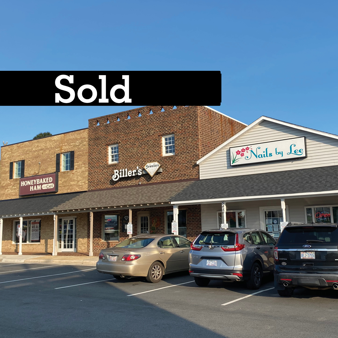 Avison Young brokers sale of Huffman Mill Village in Burlington, NC