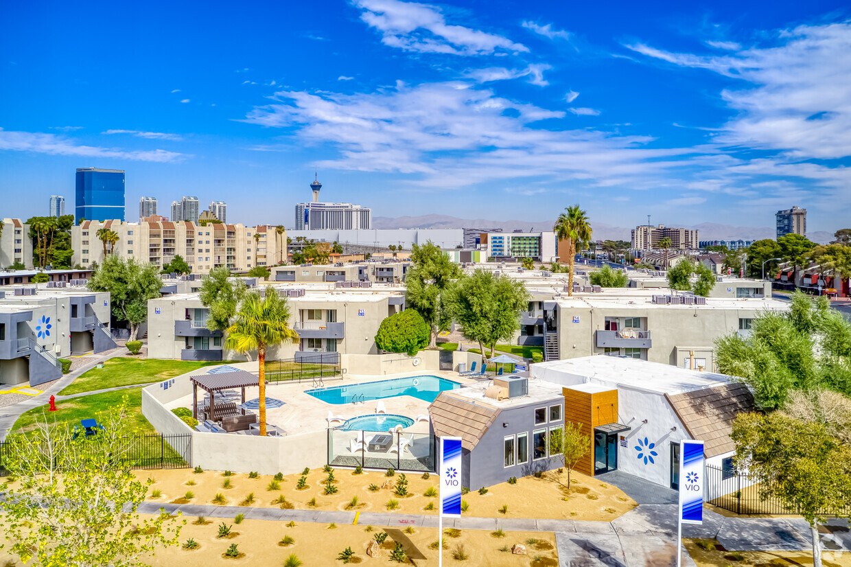 Avison Young brokers $41.5 million sale of VIO Apartments, a 208-unit multifamily property in Las Vegas