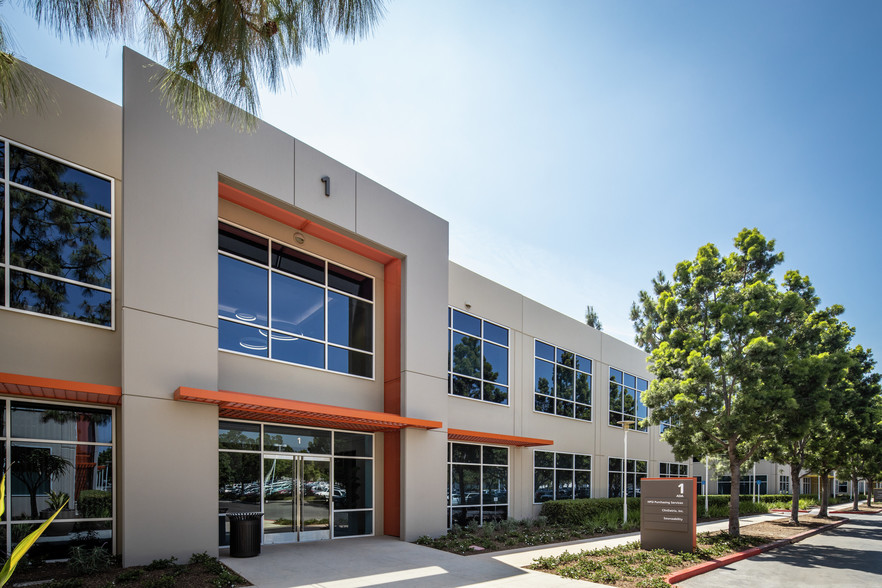 Avison Young negotiates new 10,512-sf office lease on behalf of MediaTek USA in Irvine, CA