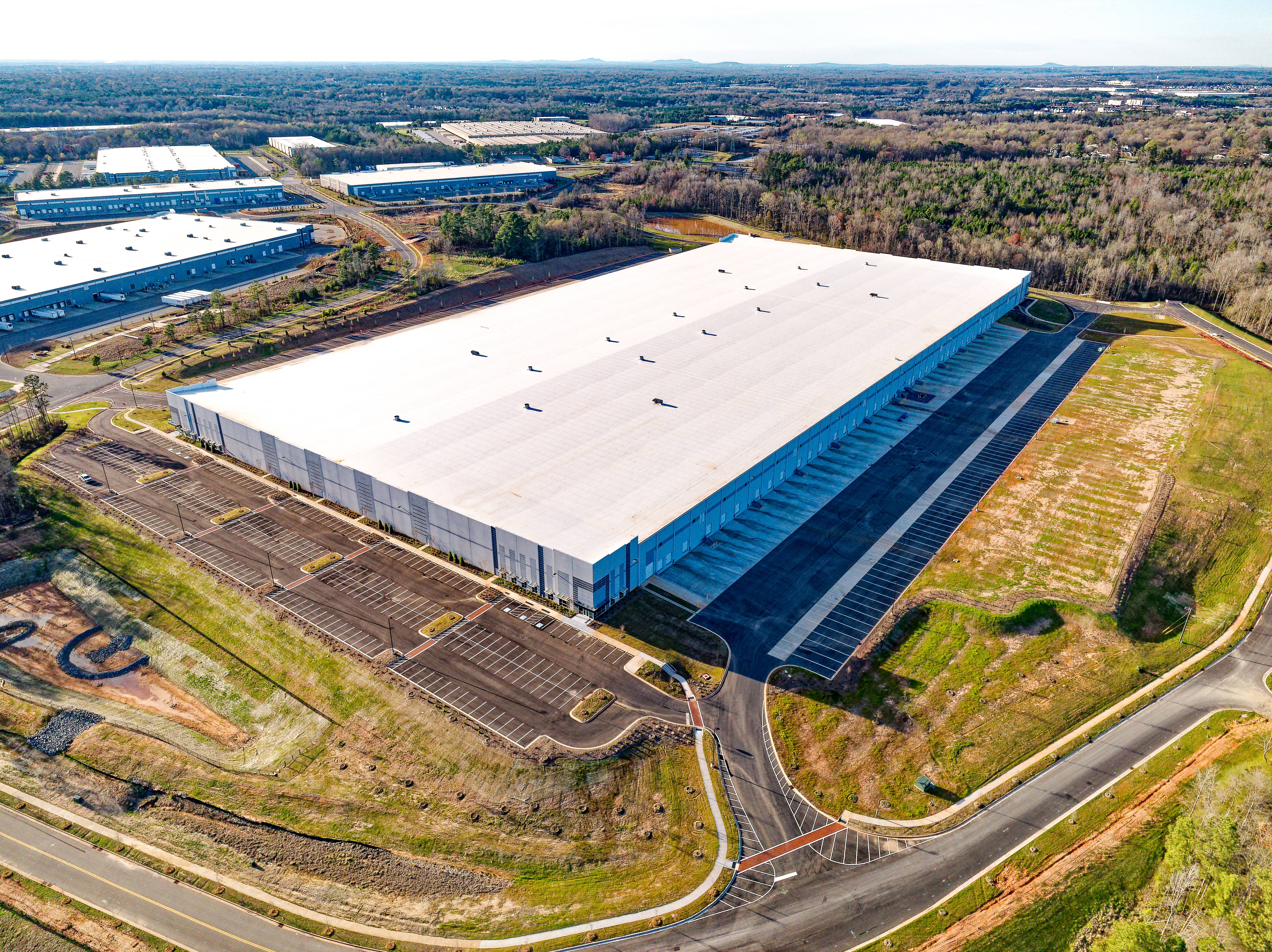 Image for Avison Young arranges 691,275-square-foot industrial lease in Charlotte submarket article
