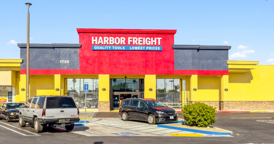 Image for Avison Young brokers $2.24 million sale of single-tenant retail property occupied by Harbor Freight Tools in Hemet, California article