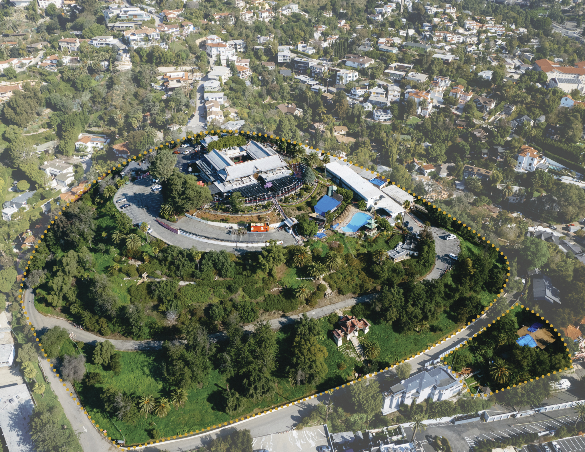 Image for Iconic Hollywood treasure dubbed “Hollywood Mountain” is on the market article