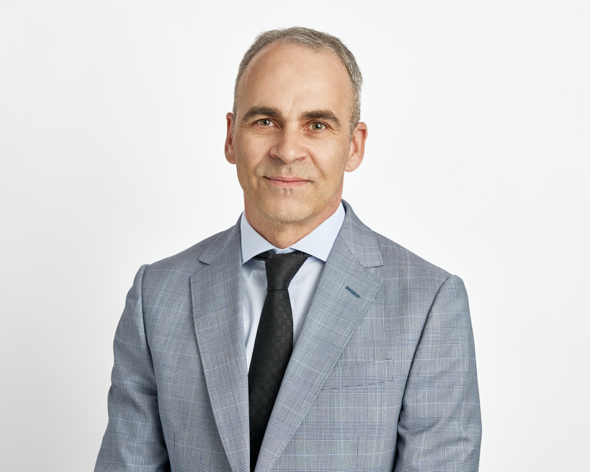 Image for Avison Young lance les Services de recours fiscaux à Vancouver et accueille un nouvel associé, Robert Blouin article